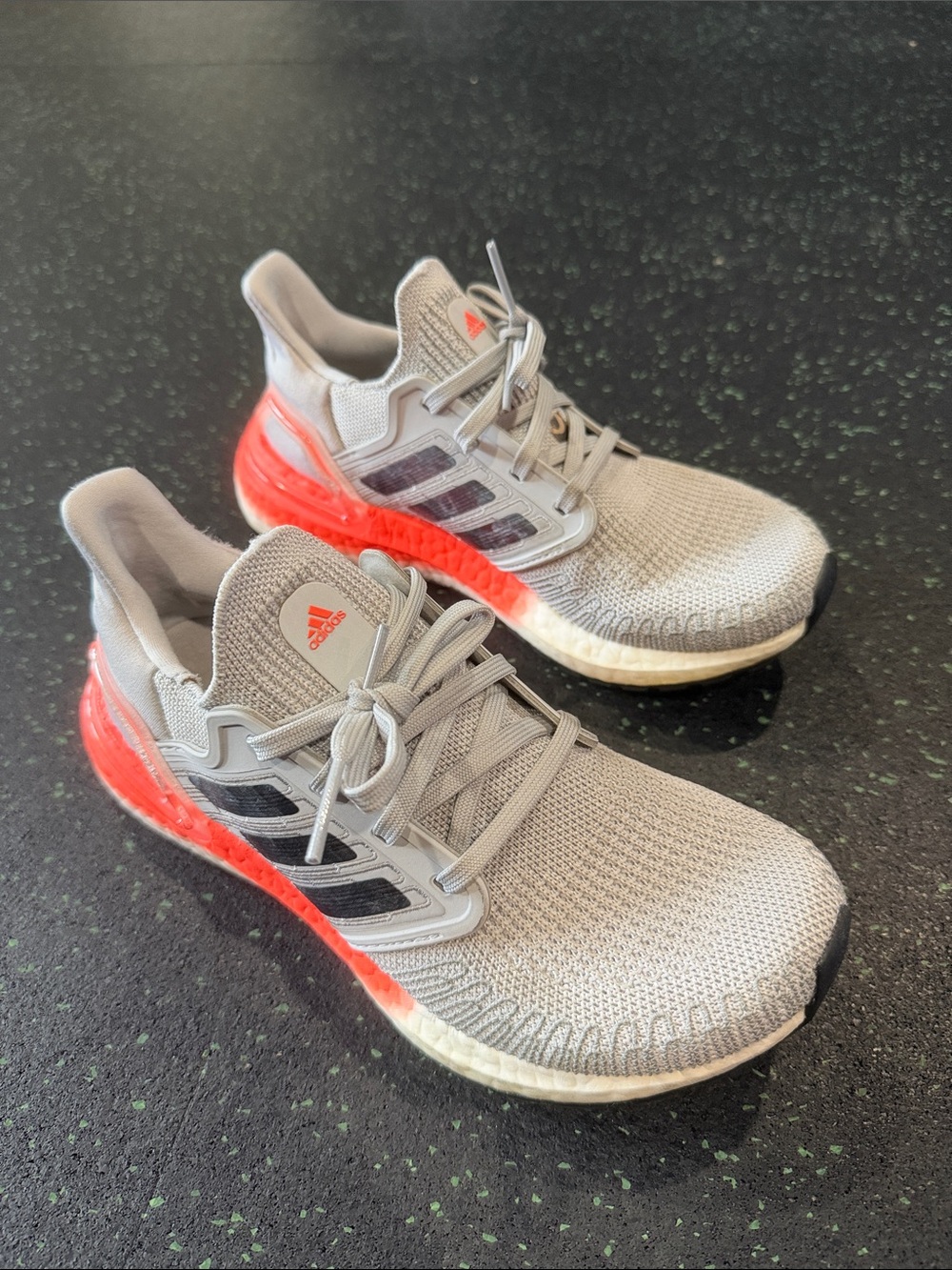 adidas Women’s Ultraboost Primeblue in Gray with orange Heel size 6.5